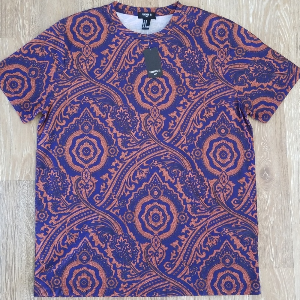 Knit top/ tee shirt